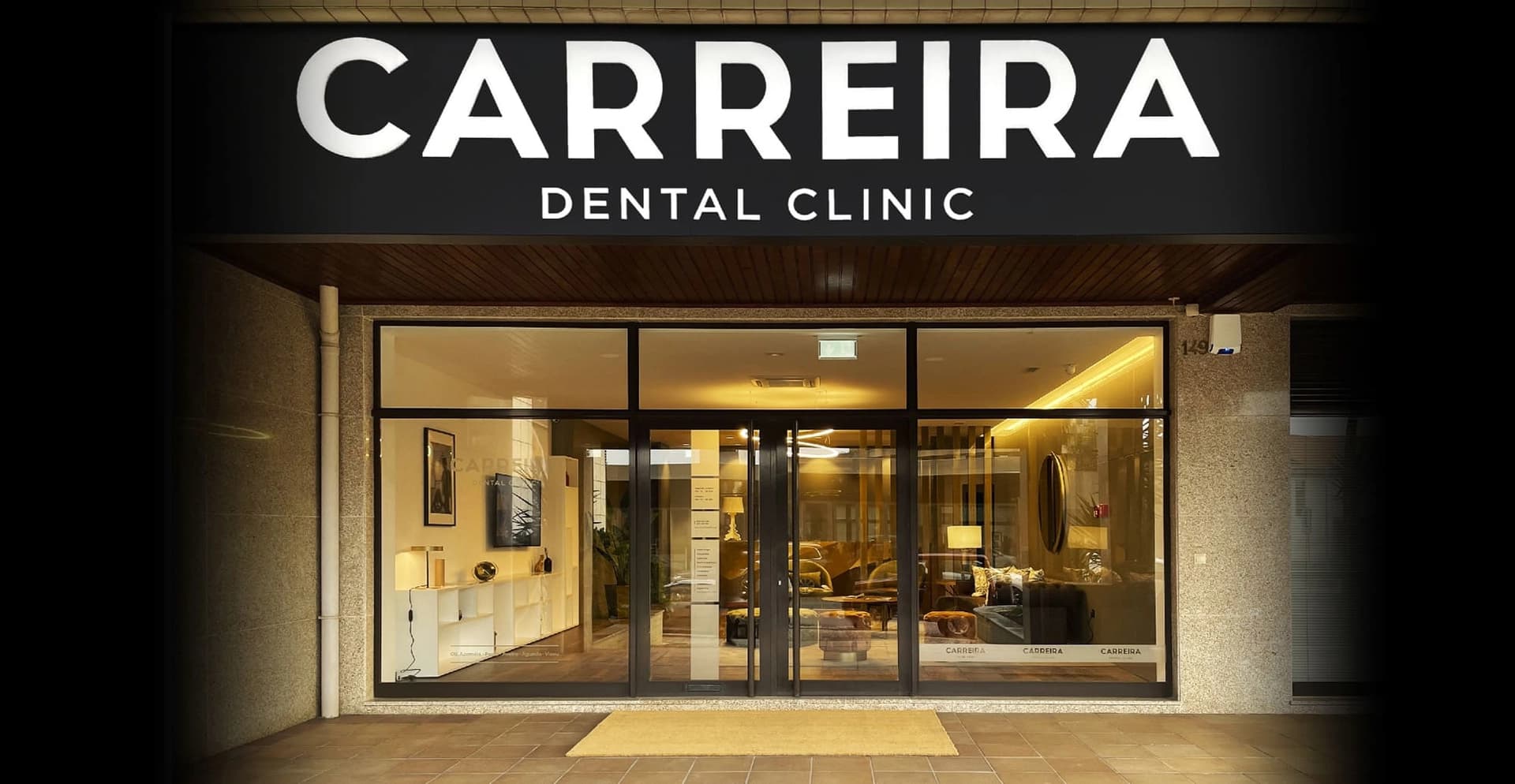 Implantes dentários Implantes dentários