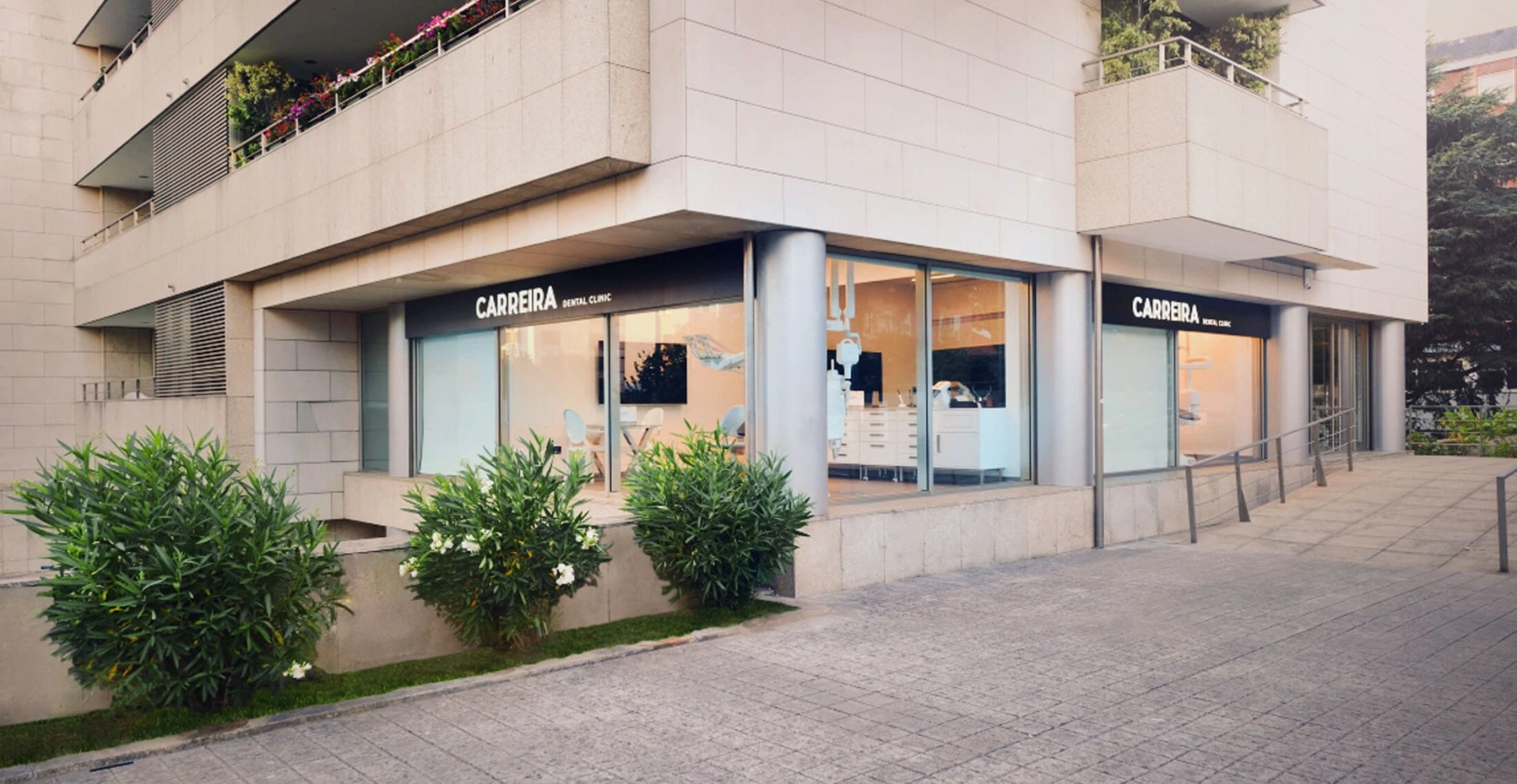 Carreira Dental Clinic